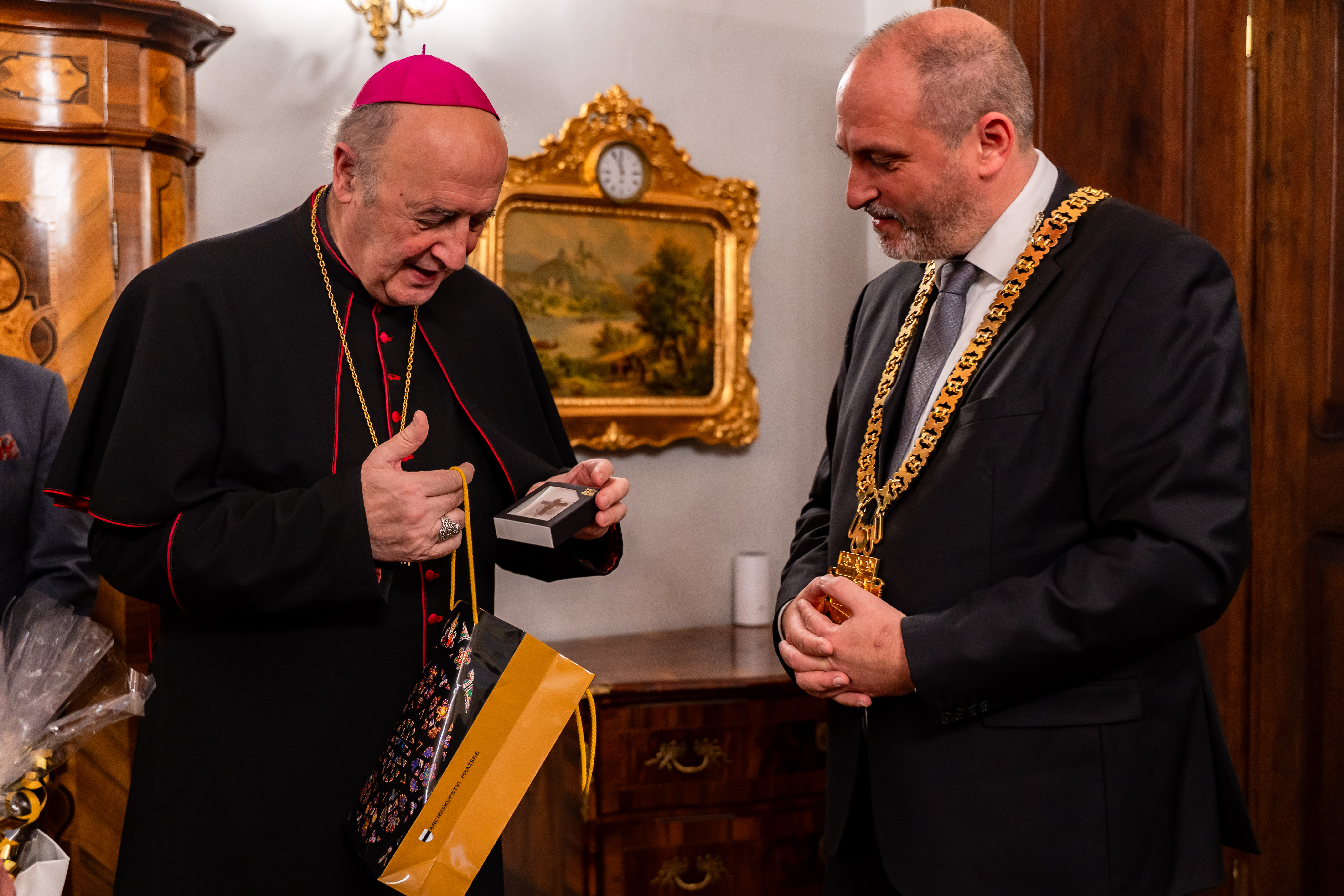 Prijatie prazskeho arcibiskupa Mons. Jana Graubnera -25